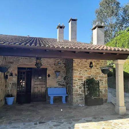 As Seis Chemineas Chalé *