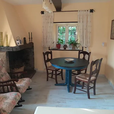 As Seis Chemineas Chalé *