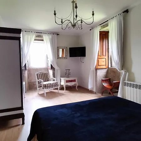 Chalé As Seis Chemineas San Julian De Sales