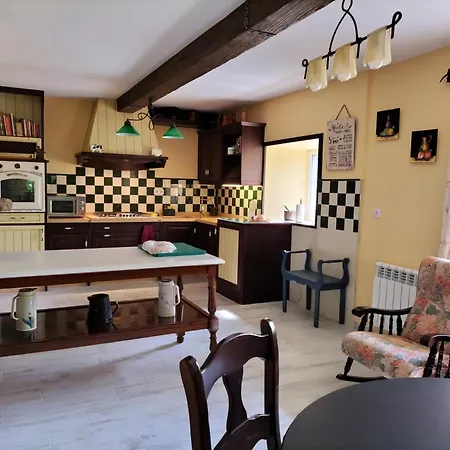 As Seis Chemineas Dağ evi