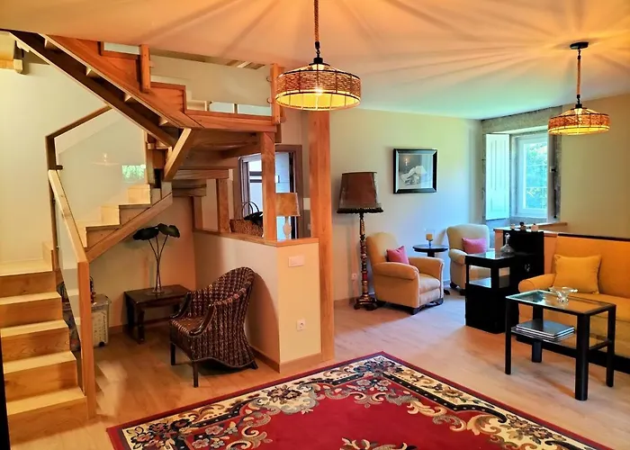 As Seis Chemineas San Julian De Sales