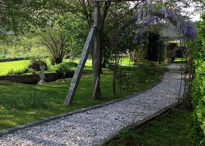 Dağ evi As Seis Chemineas San Julian De Sales